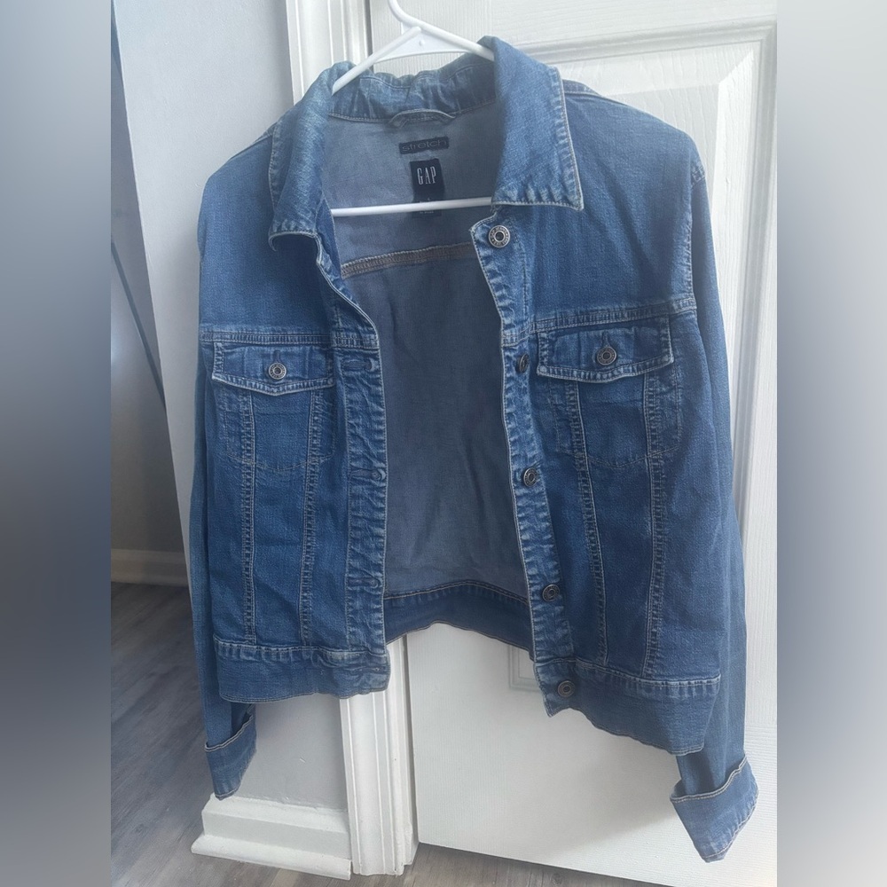 GAP Women's Classic Indigo Jean Jacket